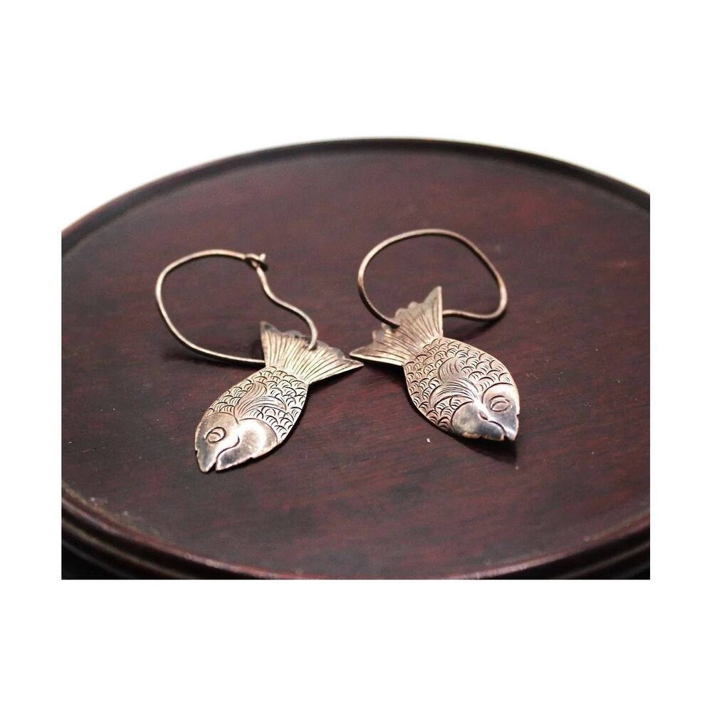 Vintage Chinese Sterling Silver Smiling Fish Earrings